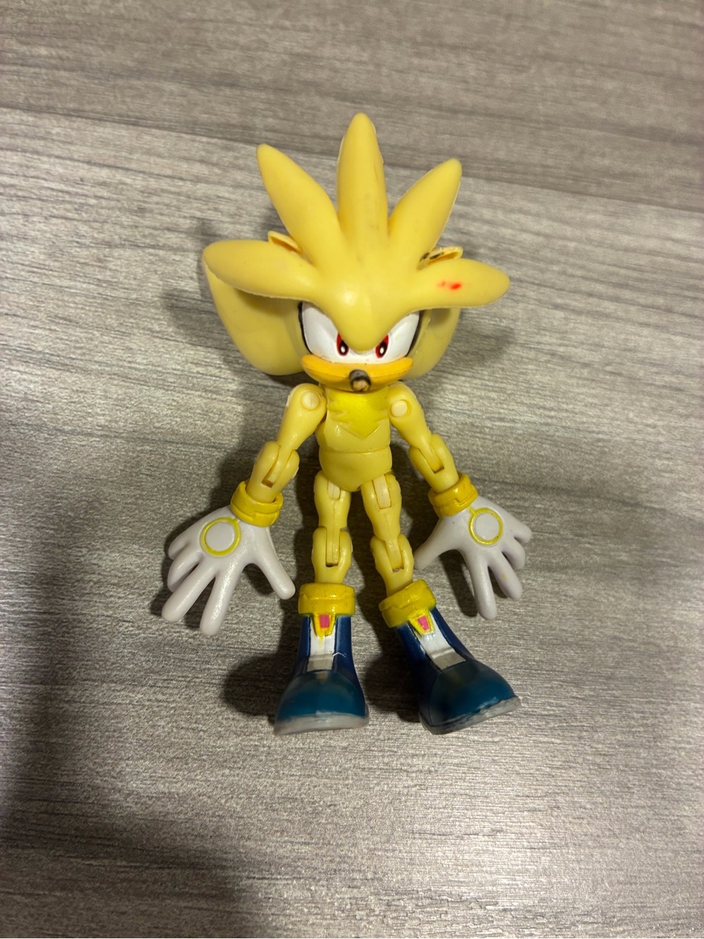 Jazwares Sonic The Hedgehog Super Silver 3” Posable Figure - Play wear